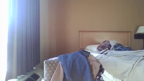 Snapshot of sungoku477 chatting on 3, 11, 2025 sungoku477 online show from 3, 11, 2025