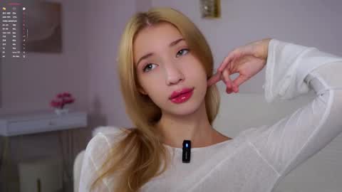 Lily online show from 25, 11, 2025