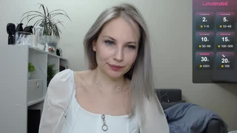 Naomi online show from 8, 1, 2025