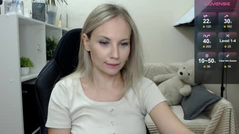 Naomi online show from 24, 10, 2025