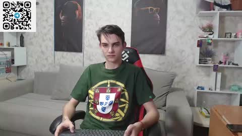 Snapshot of sunny_dan chatting on 9, 1, 2025 Dan online show from 9, 1, 2025