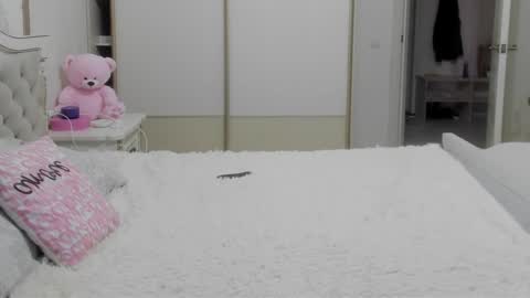 Vanessa online show from 17, 4, 2026