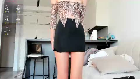 Snapshot of sunny_rina chatting on 28, 6, 2026 Rina online show from 28, 6, 2026