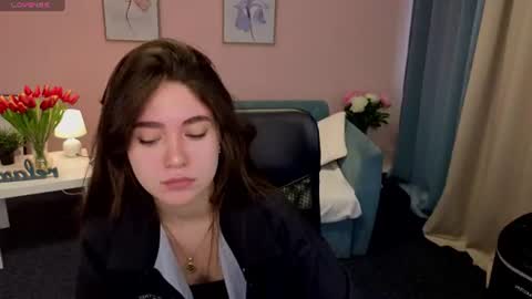 Snapshot of sunnybloss chatting on 23, 6, 2026 Ivanna online show from 23, 6, 2026