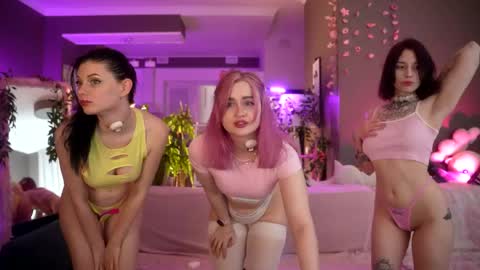 Fia  -  TG -  Mia -  Alice -  online show from 28, 5, 2026