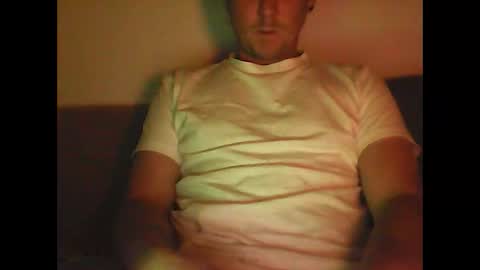 Snapshot of sunnygun0 chatting on 20, 12, 2024 sunnygun0 online show from 20, 12, 2024