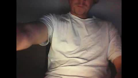 Snapshot of sunnygun0 chatting on 12, 10, 2025 sunnygun0 online show from 12, 10, 2025