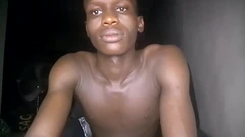 Snapshot of sunnyjohn447 chatting on 11, 2, 2025 Sunnyblack2 online show from 11, 2, 2025