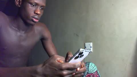 Snapshot of sunnyjohn447 chatting on 18, 9, 2025 Sunnyblack2 online show from 18, 9, 2025