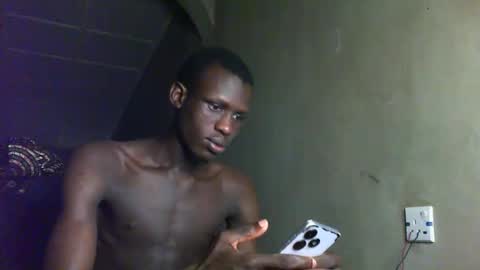 Snapshot of sunnyjohn447 chatting on 8, 10, 2025 Sunnyblack2 online show from 8, 10, 2025