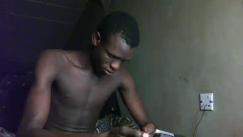 Snapshot of sunnyjohn447 chatting on 16, 10, 2025 Sunnyblack2 online show from 16, 10, 2025