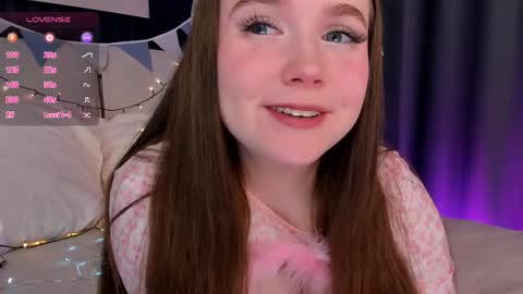 Snapshot of sunnyrisha chatting on 11, 3, 2025 Risha online show from 11, 3, 2025
