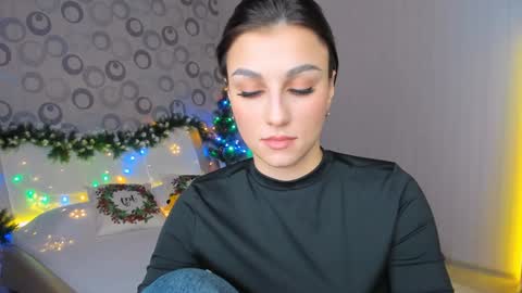 Snapshot of sunsetwithava chatting on 12, 12, 2024 sunsetwithava online show from 12, 12, 2024