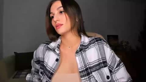 Snapshot of sunsetwithava chatting on 14, 12, 2024 sunsetwithava online show from 14, 12, 2024