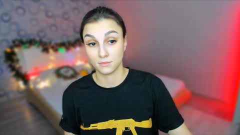 Snapshot of sunsetwithava chatting on 3, 1, 2025 sunsetwithava online show from 3, 1, 2025