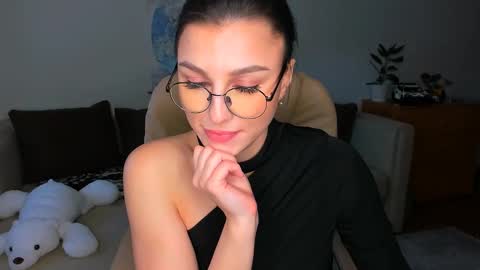 Snapshot of sunsetwithava chatting on 9, 2, 2025 sunsetwithava online show from 9, 2, 2025