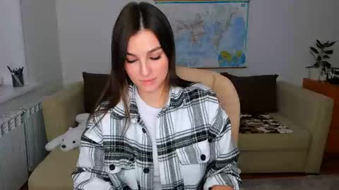 Snapshot of sunsetwithava chatting on 17, 2, 2025 sunsetwithava online show from 17, 2, 2025