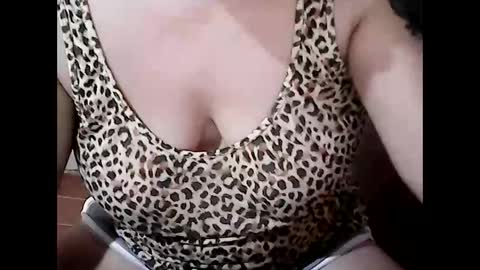 sunshine_38 online show from 2, 3, 2025