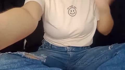 Annie online show from 31, 12, 2024