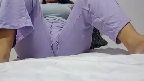 Annie online show from 27, 10, 2025