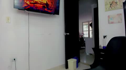 Andrea Rodriguez online show from 3, 12, 2024