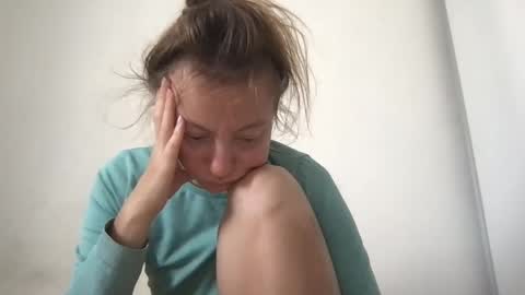 Snapshot of super_jony chatting on 31, 1, 2025 super jony and Marta GMT 1300-1800 every day online show from 31, 1, 2025