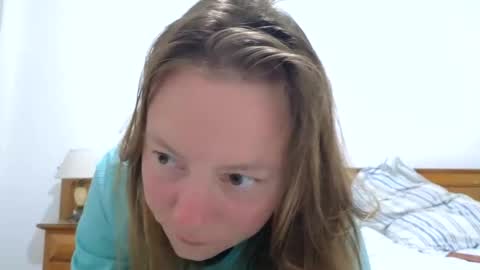 Snapshot of super_jony chatting on 19, 2, 2025 super jony and Marta GMT 1300-1800 every day online show from 19, 2, 2025