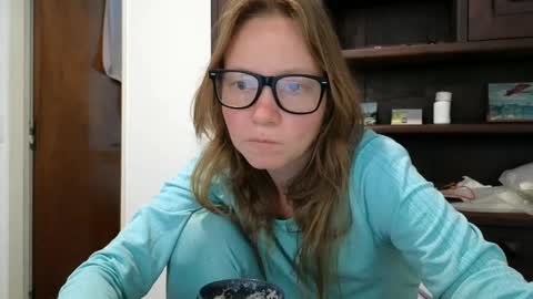 Snapshot of super_jony chatting on 19, 2, 2025 super jony and Marta GMT 1300-1800 every day online show from 19, 2, 2025