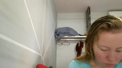 Snapshot of super_jony chatting on 4, 3, 2025 super jony and Marta GMT 1300-1800 every day online show from 4, 3, 2025