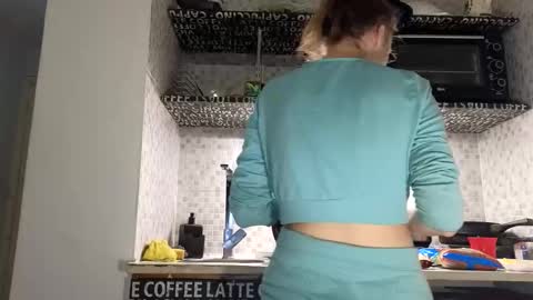 Snapshot of super_jony chatting on 6, 3, 2025 super jony and Marta GMT 1300-1800 every day online show from 6, 3, 2025