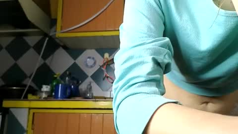 Snapshot of super_jony chatting on 23, 11, 2025 super jony and Marta GMT 1300-1800 every day online show from 23, 11, 2025