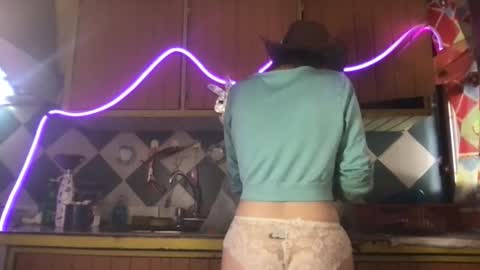 Snapshot of super_jony chatting on 25, 11, 2025 super jony and Marta GMT 1300-1800 every day online show from 25, 11, 2025