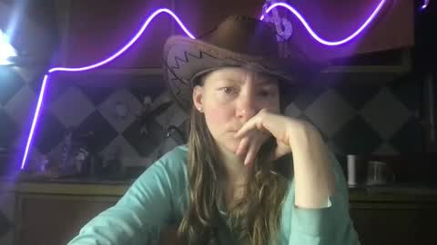 Snapshot of super_jony chatting on 28, 11, 2025 super jony and Marta GMT 1300-1800 every day online show from 28, 11, 2025