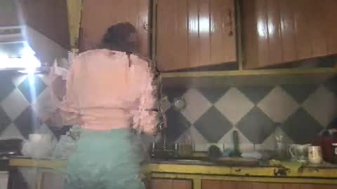 Snapshot of super_jony chatting on 17, 12, 2025 super jony and Marta GMT 1300-1800 every day online show from 17, 12, 2025