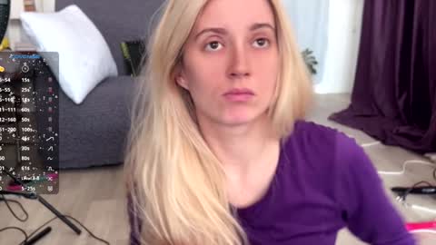 Snapshot of super_peach_stream chatting on 20, 1, 2025 ANNApvt open full info in bio online show from 20, 1, 2025