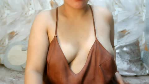 KIMZY online show from 25, 7, 2026