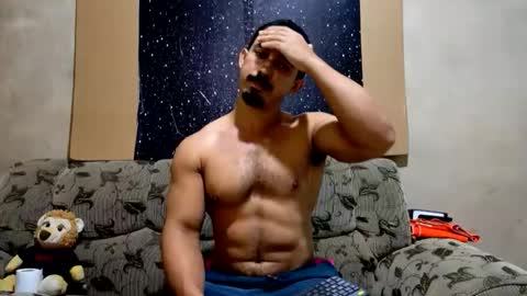 Snapshot of superbigmr chatting on 5, 2, 2026 james online show from 5, 2, 2026