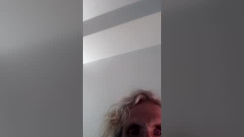 Snapshot of superdonemyway chatting on 16, 6, 2026 superdonemyway online show from 16, 6, 2026