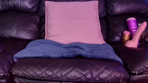 Snapshot of superduty5speed chatting on 8, 12, 2024 Thomas online show from 8, 12, 2024