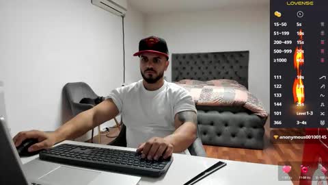 supermanboyxxl online show from 23, 10, 2025