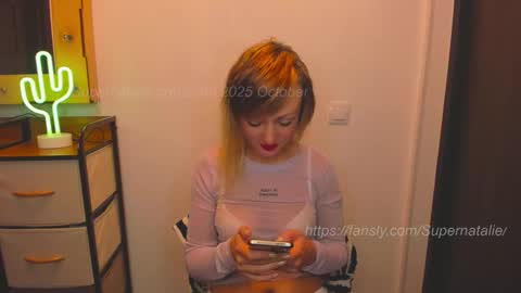 Snapshot of supernatalie chatting on 6, 10, 2025 Natalie online show from 6, 10, 2025