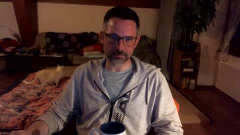 supersquirrel81 online show from 13, 3, 2026