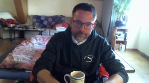 supersquirrel81 online show from 28, 3, 2026