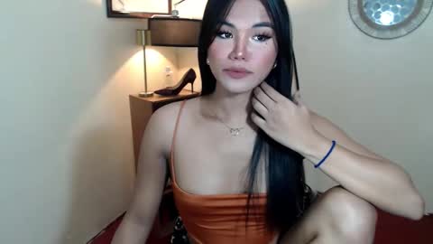 Snapshot of supertrushka chatting on 7, 10, 2025 clainyy online show from 7, 10, 2025