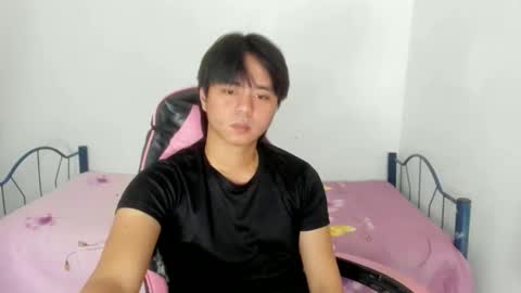 Snapshot of supr4m0 chatting on 14, 11, 2025 supr4m0 online show from 14, 11, 2025