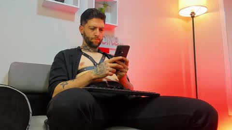 supreme_alpha_ online show from 13, 11, 2025