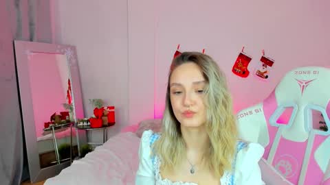 Annie online show from 25, 12, 2024