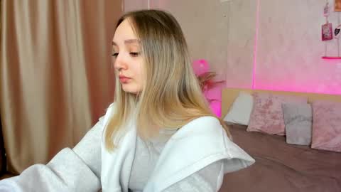 Annie online show from 18, 2, 2025