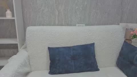 Annie online show from 27, 2, 2026