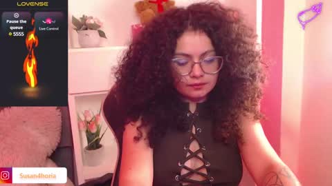 Snapshot of susan_bluee chatting on 12, 3, 2025 Susan online show from 12, 3, 2025